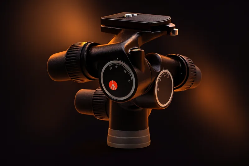 Manfrotto photo tipod with 405 GEARED HEAD + Carbon Leg