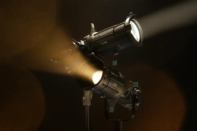 Nanlite PJ-BM Projection Attachment (Bowens mount) with 19 Lens