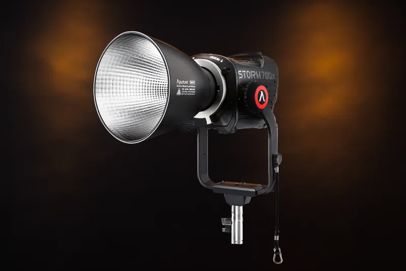 Aputure Storm 700x BLAIR Engine Point Source 700W LED Bi Color with standard Bowens mount